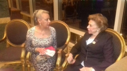 لقاء الشيخه حصه الصباح مع السفيرة ميرفت التلاوي مدير منظمة المرأة العربية. فى القاهرة